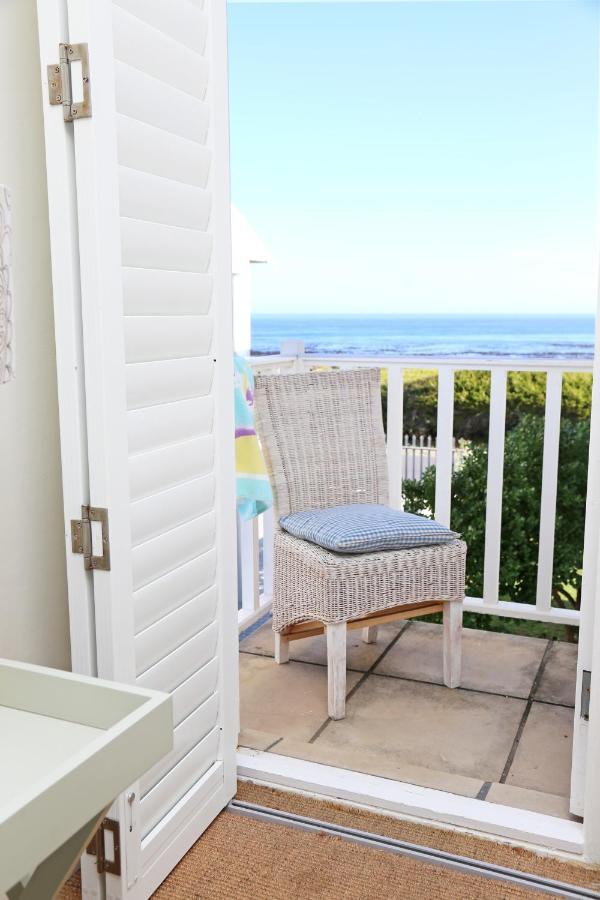 Shore'S Edge Luxury Oceanfront Home Hermanus Esterno foto